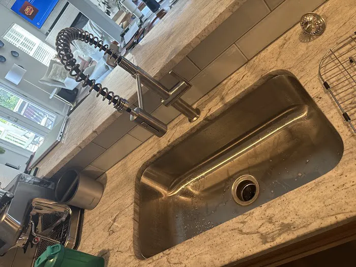 Guy Smith Heating, Cooling & Plumbing Picture 3