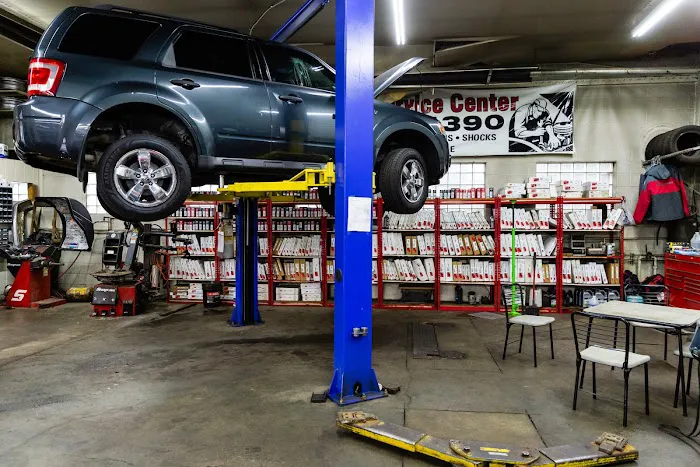 South Park Service Center Picture 3