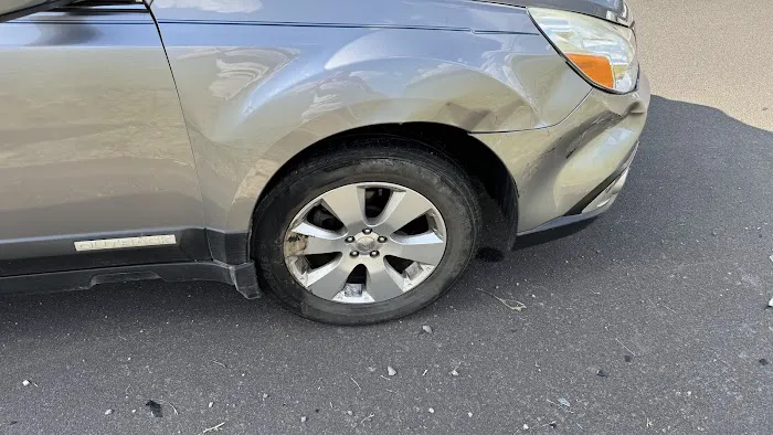 Center Service Auto Body Picture 3