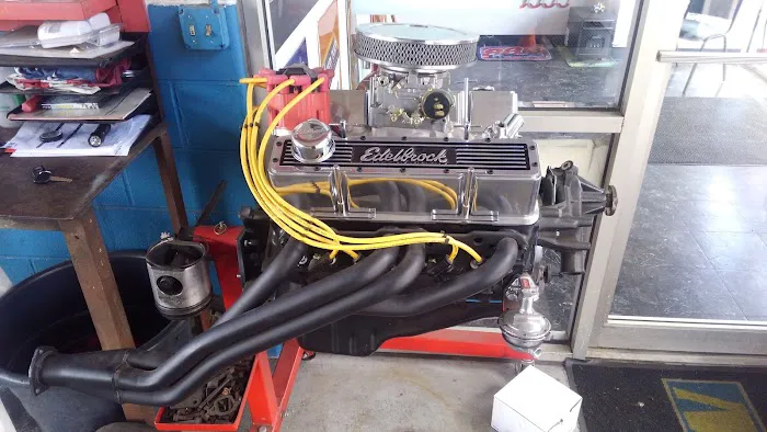 Scottys Auto Repair Picture 2