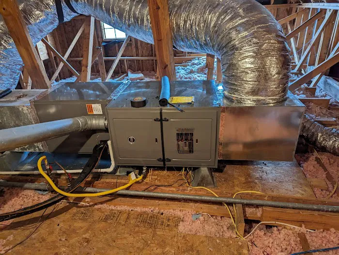 Resolute HVAC & Electrical Picture 7