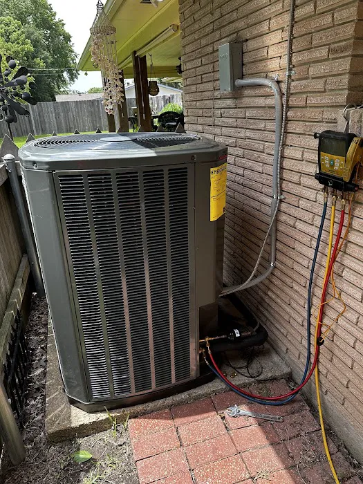 Landry's Air Source 1 Picture 9