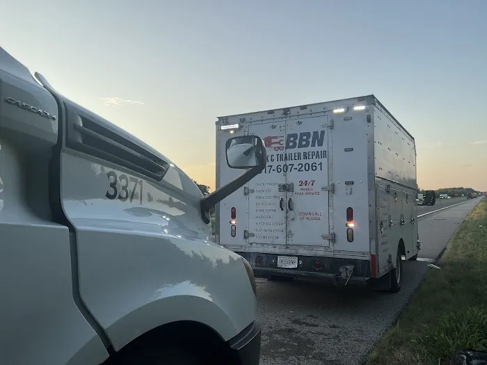 Bbn truck and trailer repair shop Picture 3