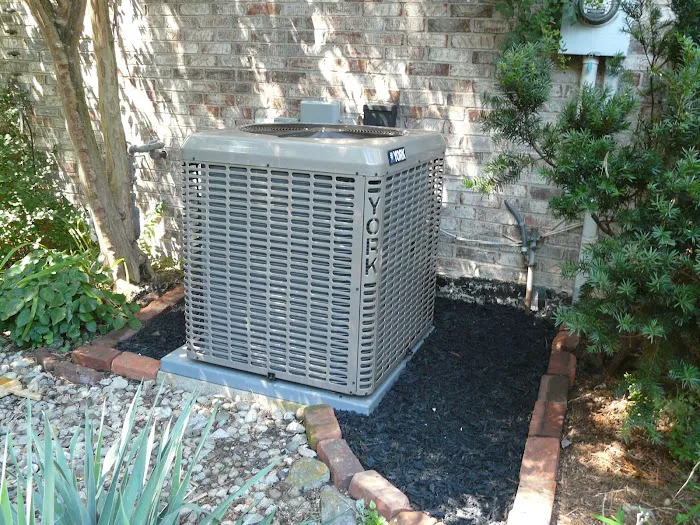 Blackburn & Davis Inc Picture 4