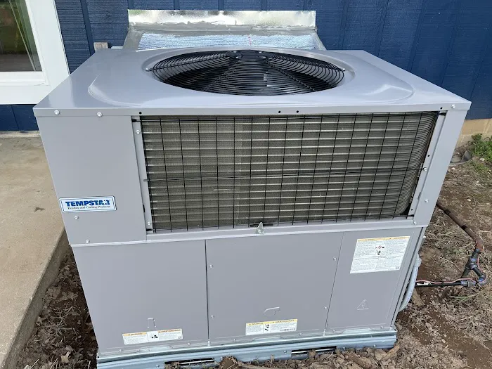 Truesdel Heating ,Cooling & Maintenance LLC Picture 8