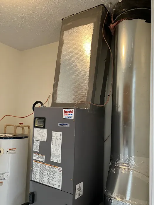 Truesdel Heating ,Cooling & Maintenance LLC Picture 9