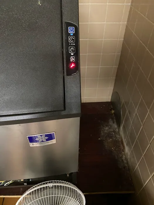 Commercial Air Refrigeration and Equipment Services Picture 1