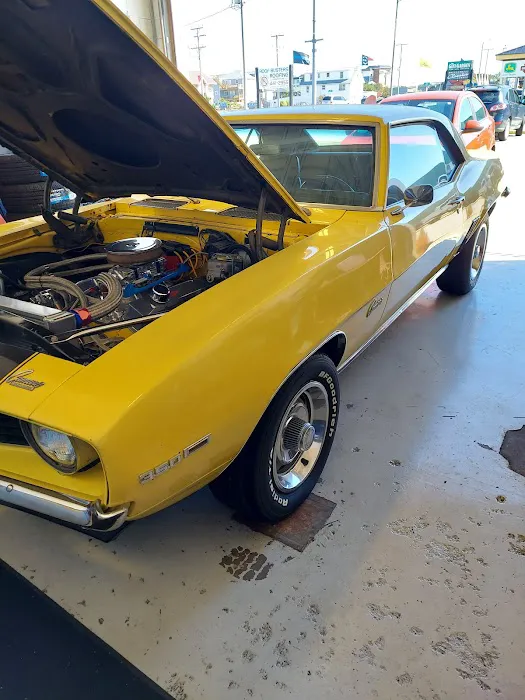 Meineke Car Care Center Picture 9