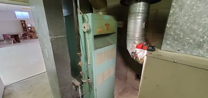 Vic's Heating & Air Conditioning Picture 1