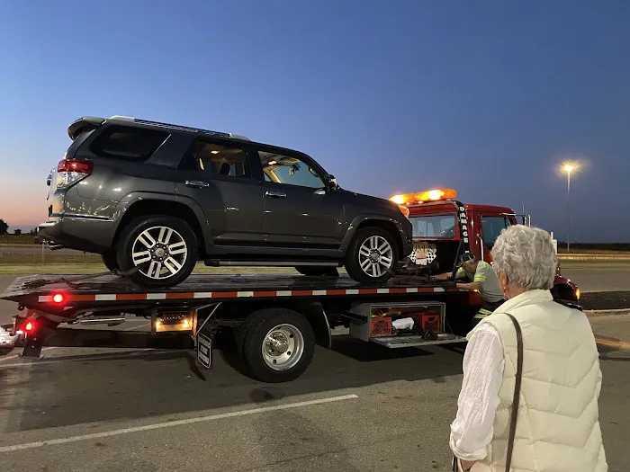 Jones Auto Enterprise Picture 1