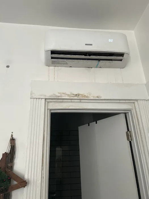 Reupert Heating & Air Conditioning Picture 8