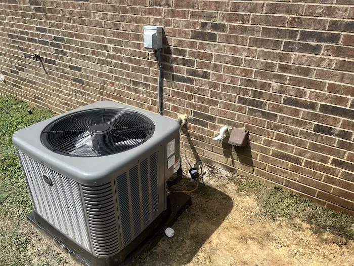 Hillenburg Heat & Air, LLC Picture 1