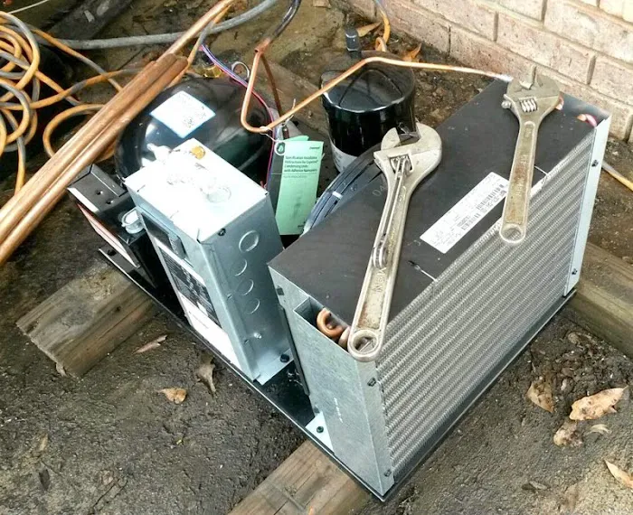 Dickerson Air Conditioning & Refrigeration Service Picture 9