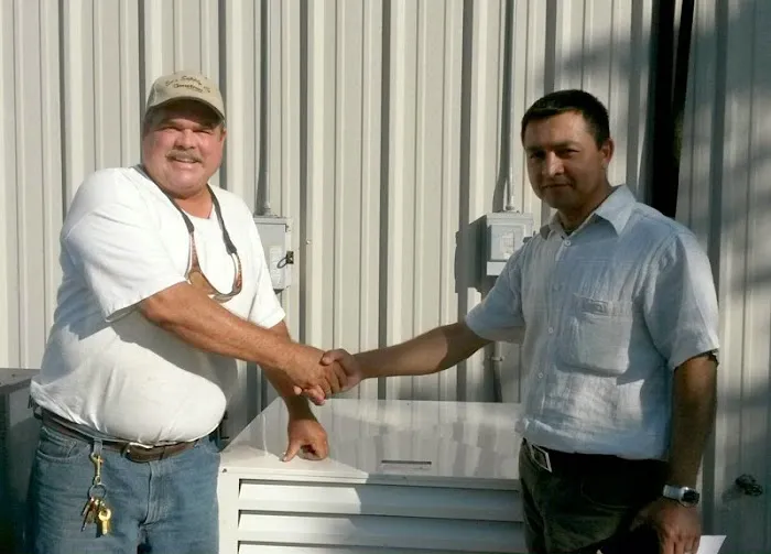 Dickerson Air Conditioning & Refrigeration Service Picture 4