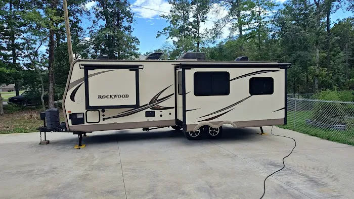 H & J Mobile RV Repair Picture 2