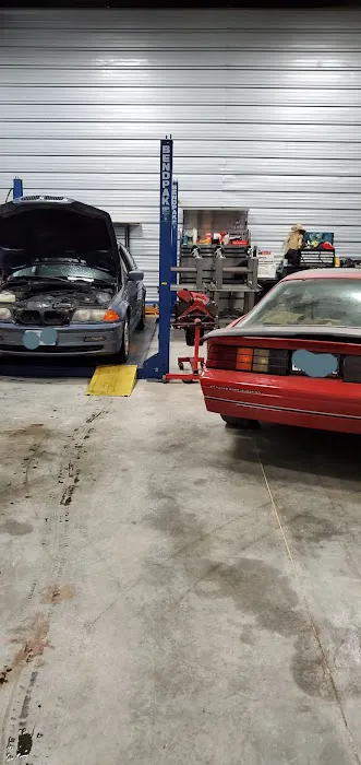 Adonis Automotive Picture 4