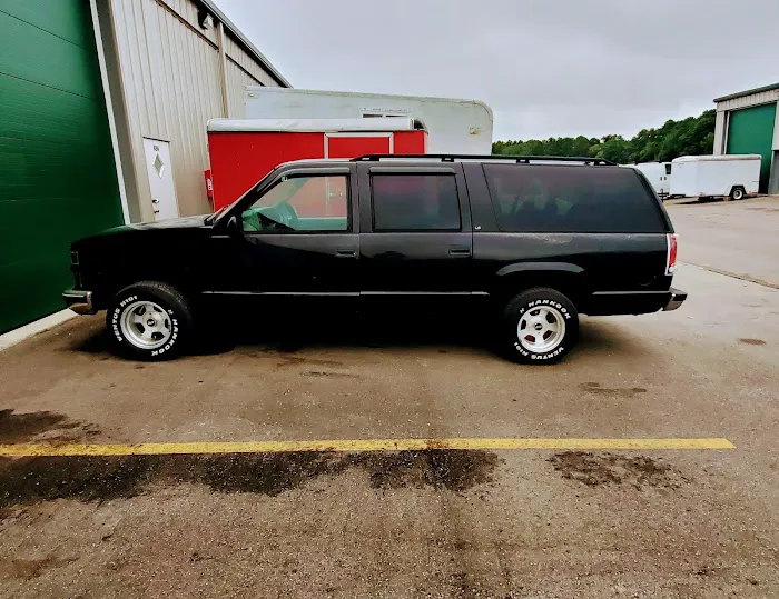 Adonis Automotive Picture 6