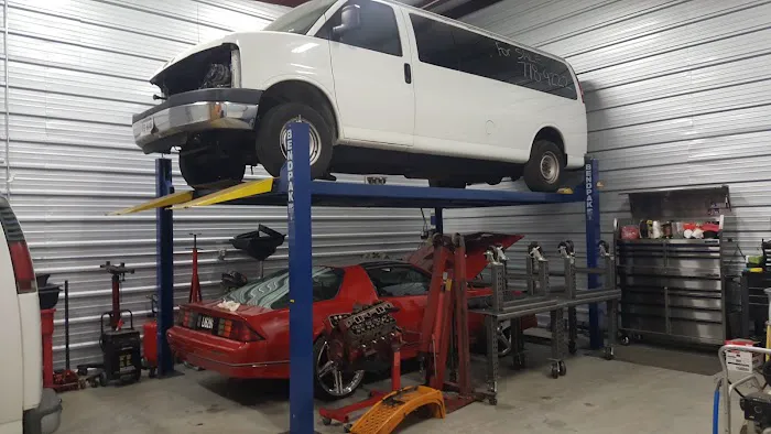 Adonis Automotive Picture 5