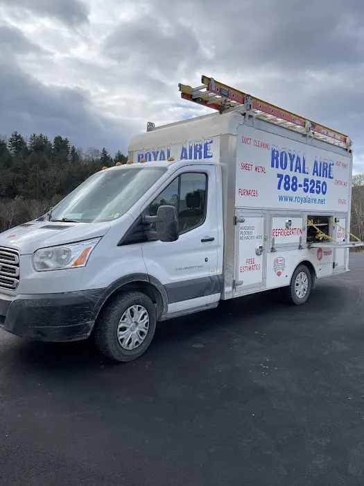 Royal Aire Picture 7