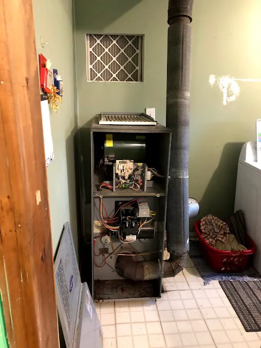 Hader Solutions Roofing, Heating & Air Conditioning Picture 1