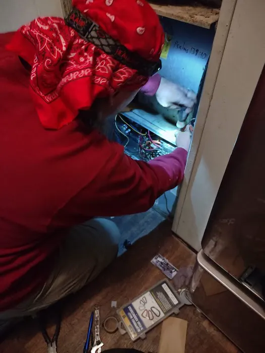 Holcomb Enterprises LLC Picture 6