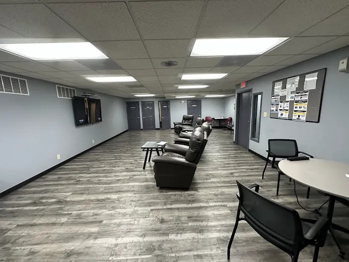 Truck Centers, Inc. - Freightliner Western Star Dealer Picture 2