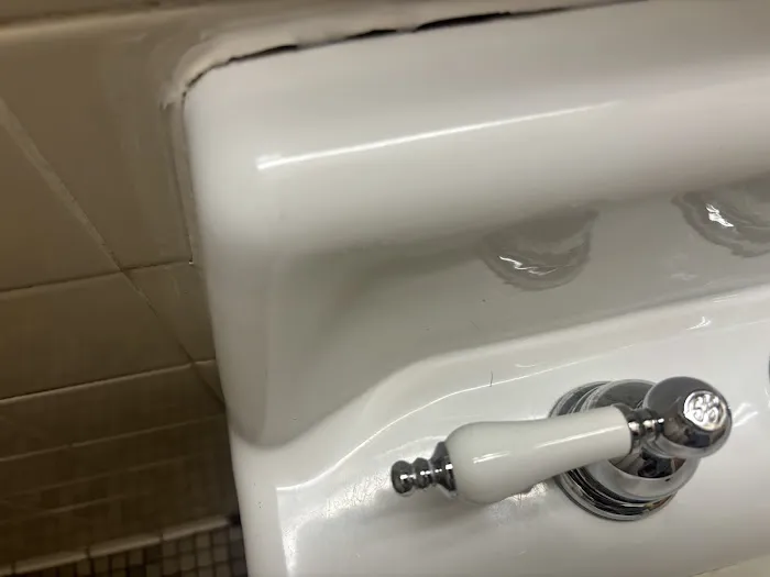 TA Truck Service Picture 2