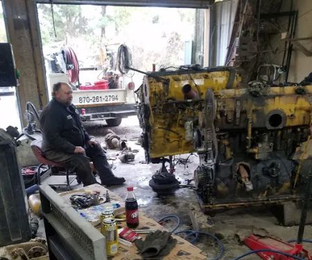 Lytle Truck And Auto Repair