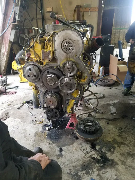 Lytle Truck And Auto Repair Picture 10