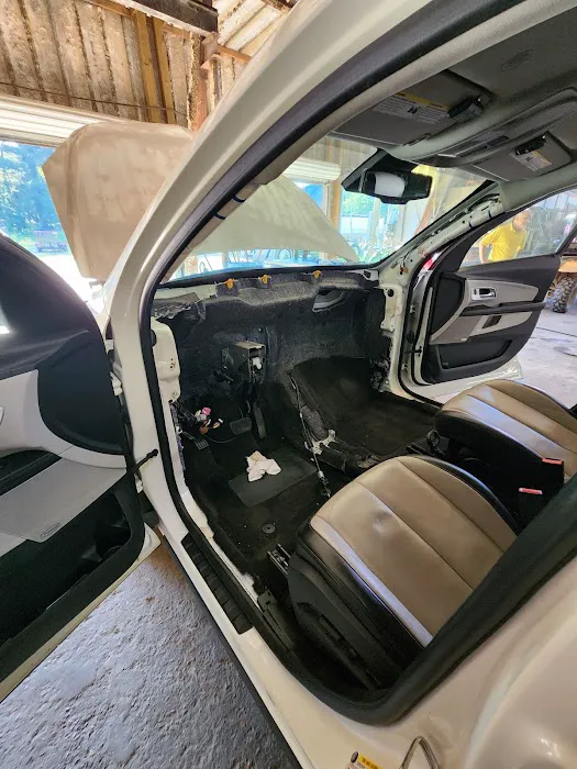 Lytle Truck And Auto Repair Picture 8