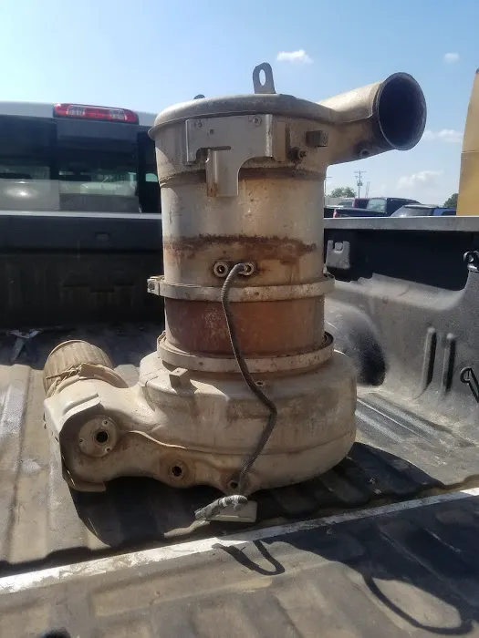 Lytle Truck And Auto Repair Picture 5