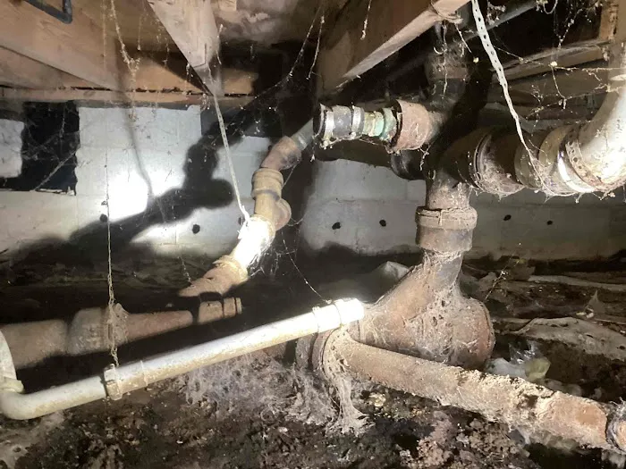 Complete Plumbing, Electric & Air Picture 8