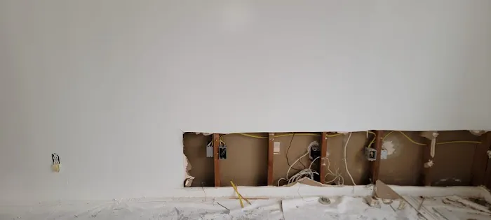 Complete Plumbing, Electric & Air Picture 4