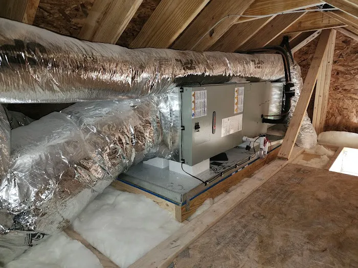 Chellucks Heating & Air LLC Picture 2