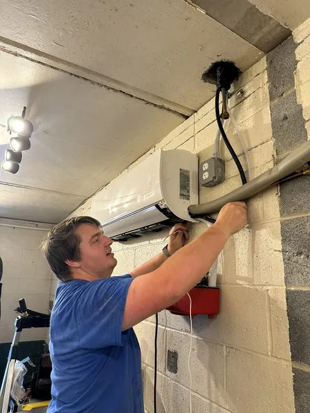 CMR Heating & Air Picture 1