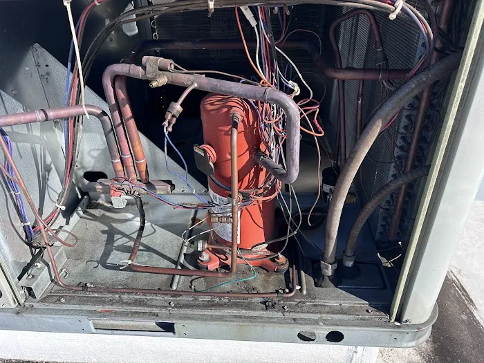 HL&S HVAC/R LLC Picture 3