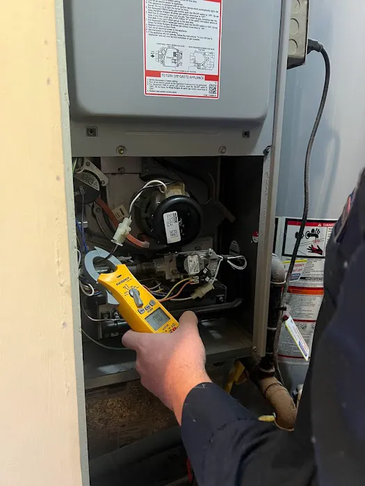 Universal Heating & Cooling Picture 1