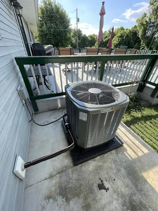 Breeze Brothers Picture 1