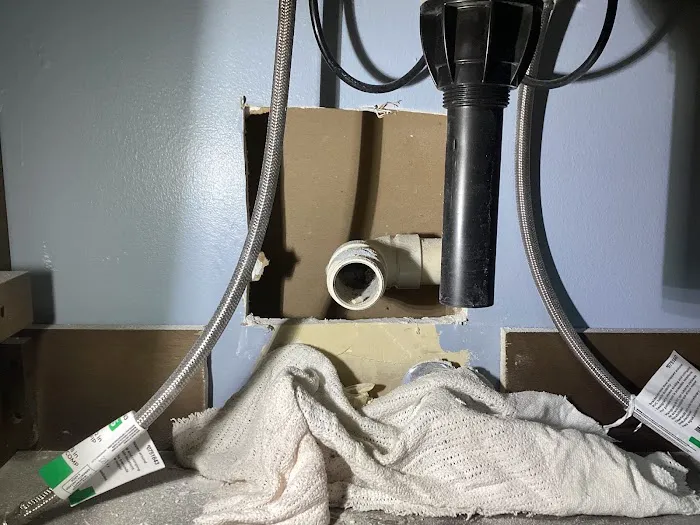 Eco Plumbers, Electricians, and HVAC Technicians Picture 3