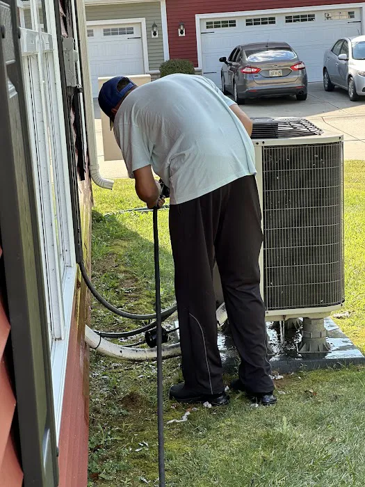 CAMPTON HEATING AND AIR Picture 8