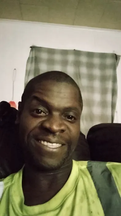 Vince Ed Automotive Repair service Picture 1