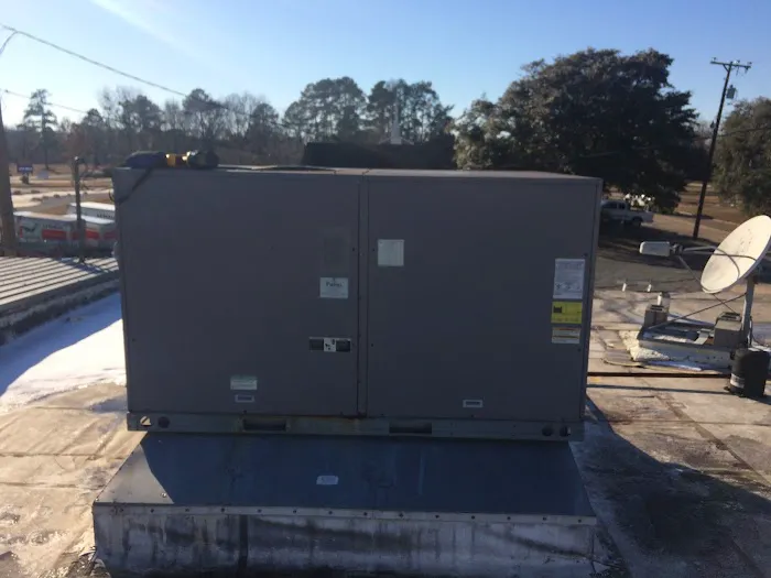 Fowler's Heating & A/C LLC Picture 8