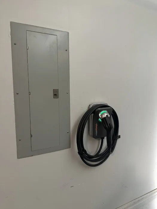 Mr. Electric of Lafayette Picture 3