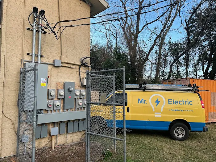 Mr. Electric of Lafayette Picture 2