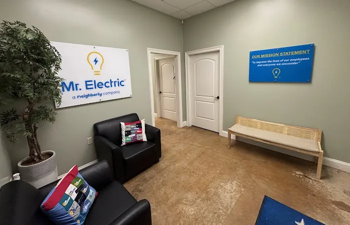 Mr. Electric of Lafayette Picture 10