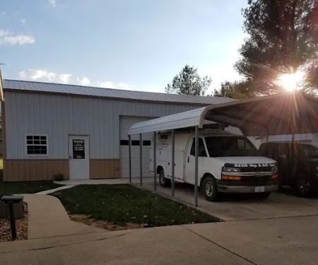 Randy J & Brenda K Davis was