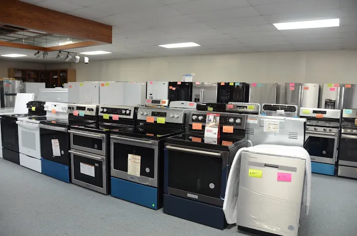 Macari Service Center It Picture 2