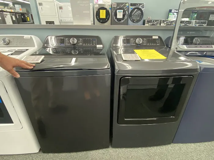 Dick Van Dyke Appliance World Picture 5