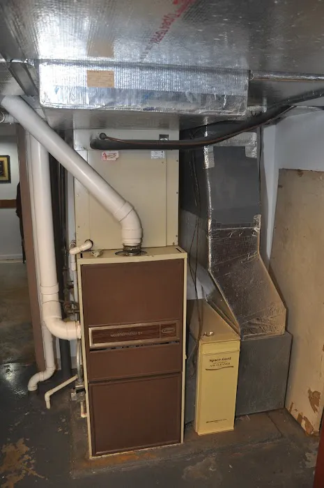 Bash Heating & Air Conditioning Inc Picture 4
