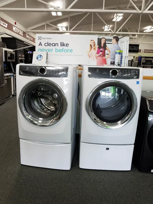 Dick Van Dyke Appliance World Picture 3